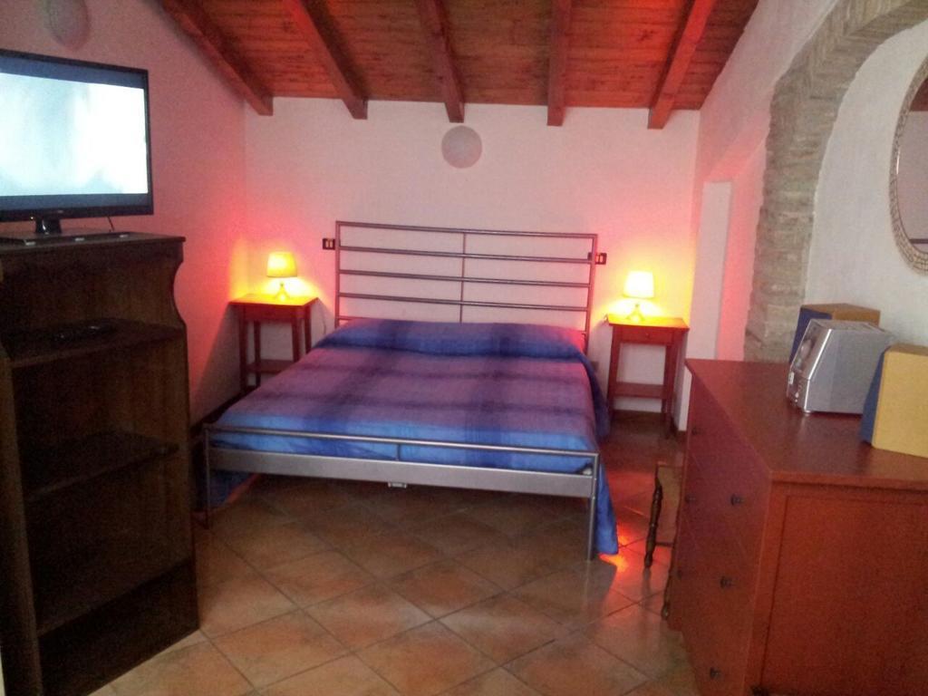 Via Toscana House Parma Zimmer foto