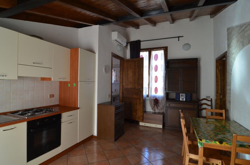 Via Toscana House Parma Zimmer foto