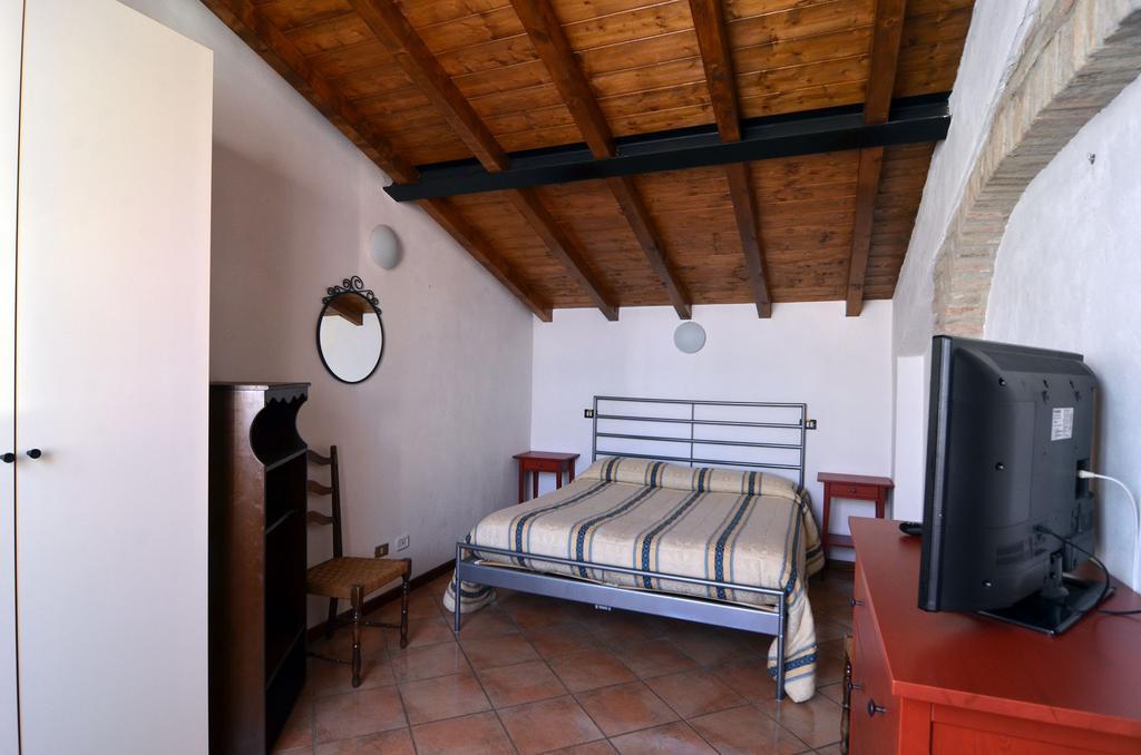Via Toscana House Parma Zimmer foto