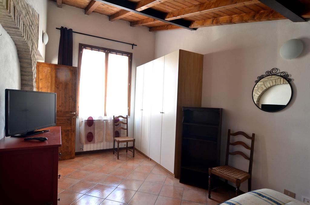 Via Toscana House Parma Zimmer foto