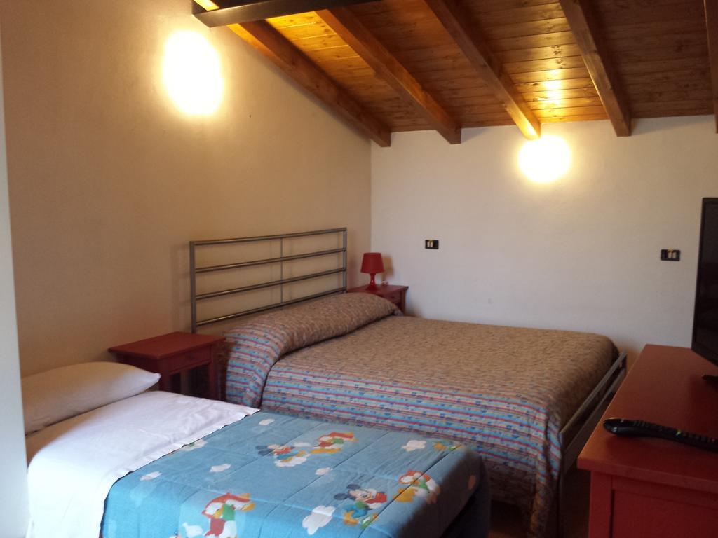 Via Toscana House Parma Zimmer foto